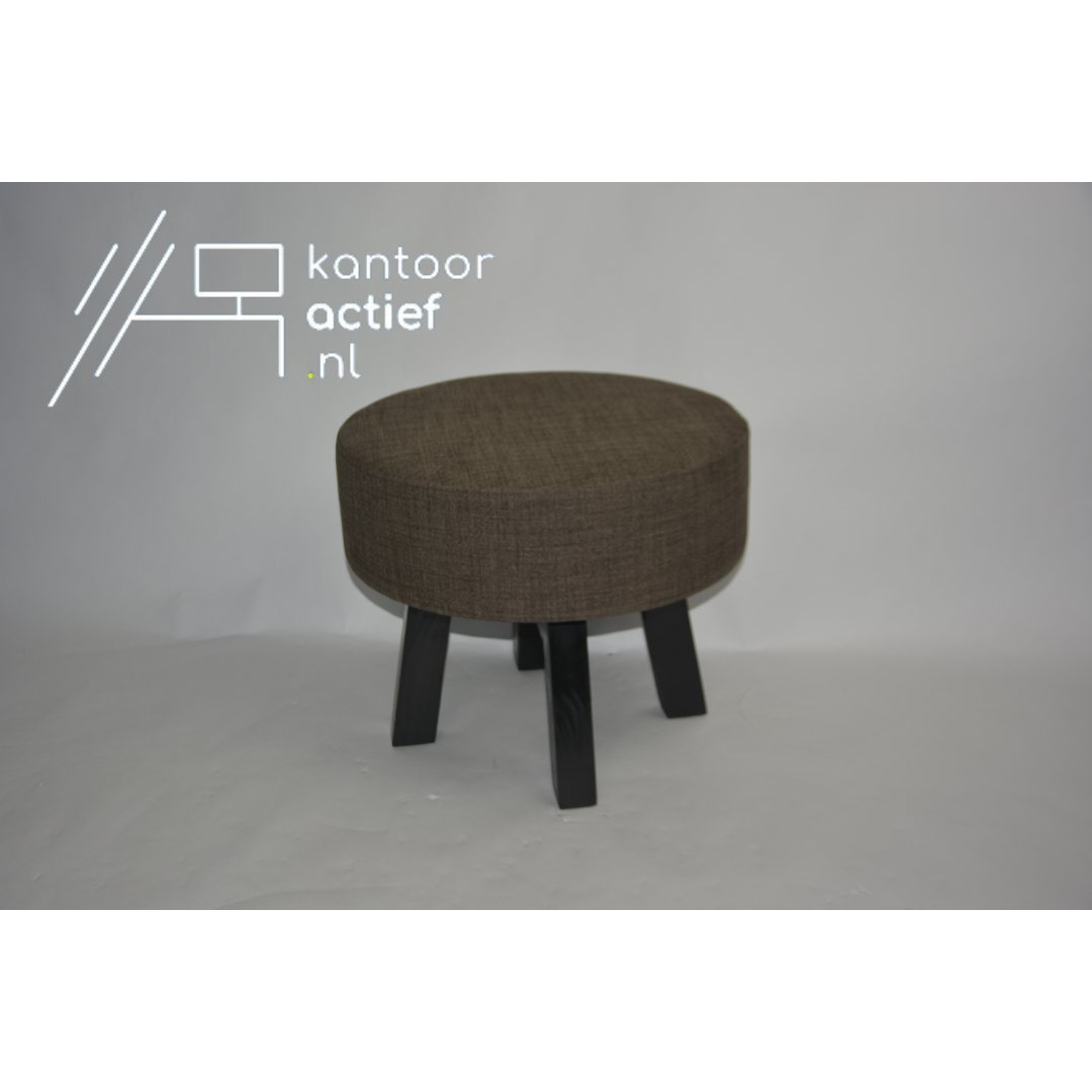 Poef met modern design – Comfort en stijl in één!